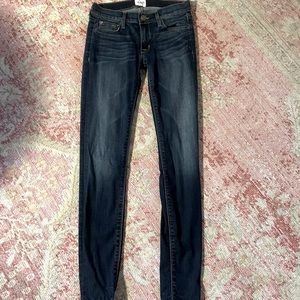 Amazing. skinny jeans by HUDSON✨